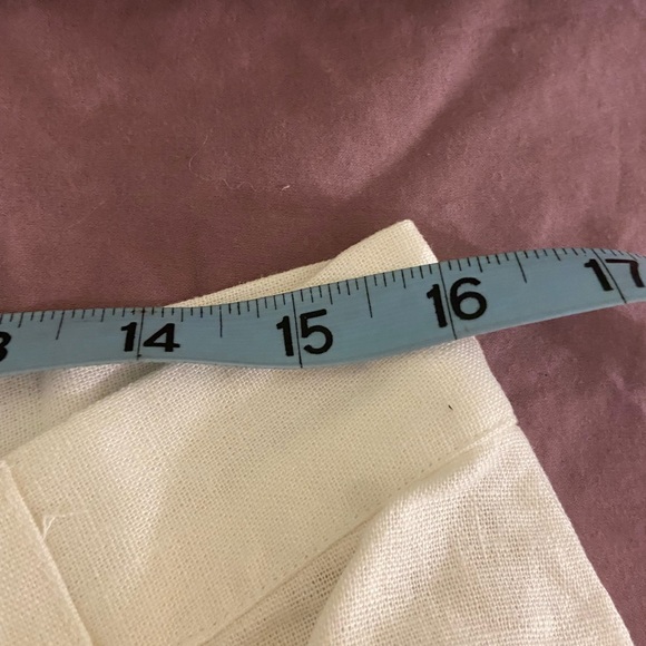 White linen button-down midi skirt - Picture 6 of 6